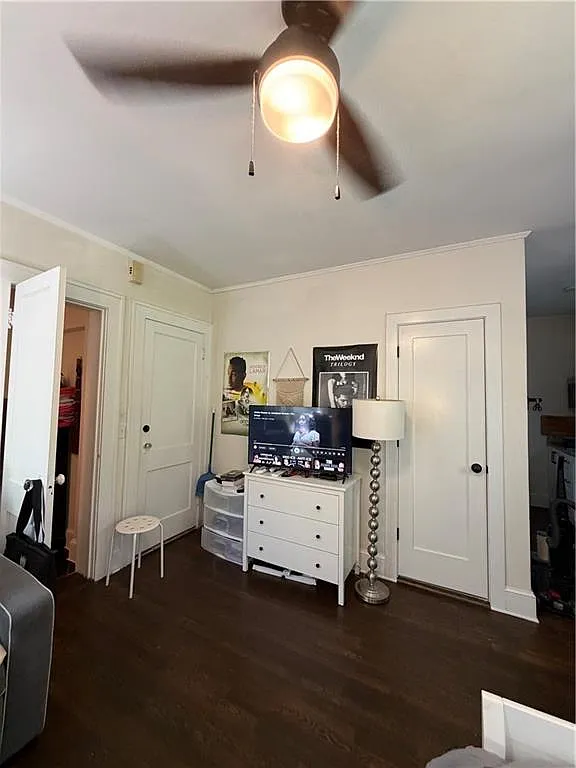 1 bed, 1.0 bath, 400 sqft, $1,200 — Photo 3