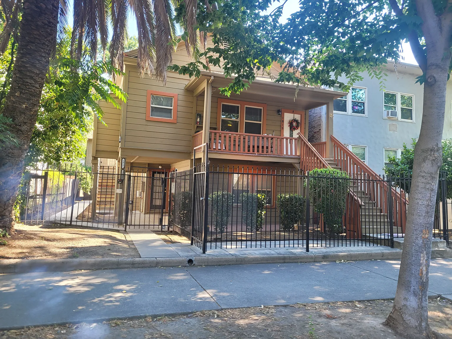 1815 P Street — Photo 1