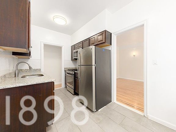 3rd image of 32-06 47th St #5F