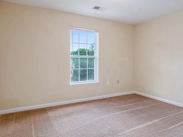 Madison Heights Luxury Apartments — Photo 58