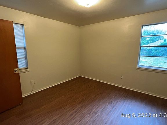 4th image of 1351 Fairfax St