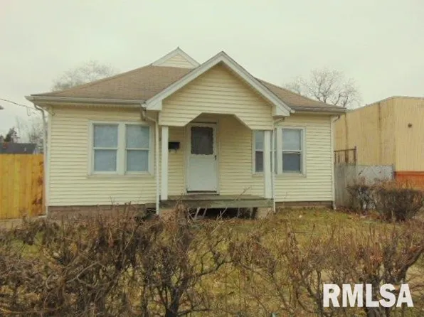 2409 N Sheridan Rd, Peoria, IL 61604