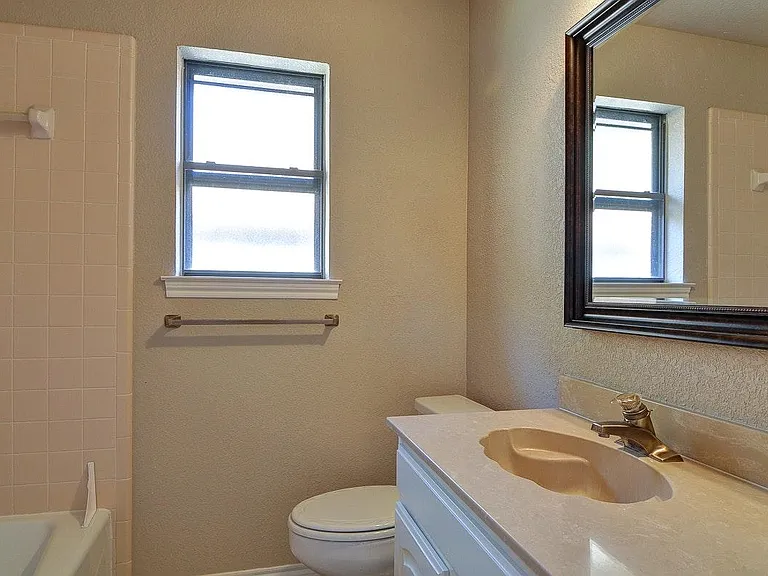 316 Bremen Dr — Photo 20