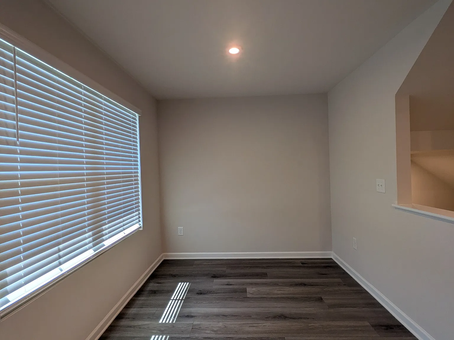 3 bed, 1560 sqft, $1,845 — Photo 3