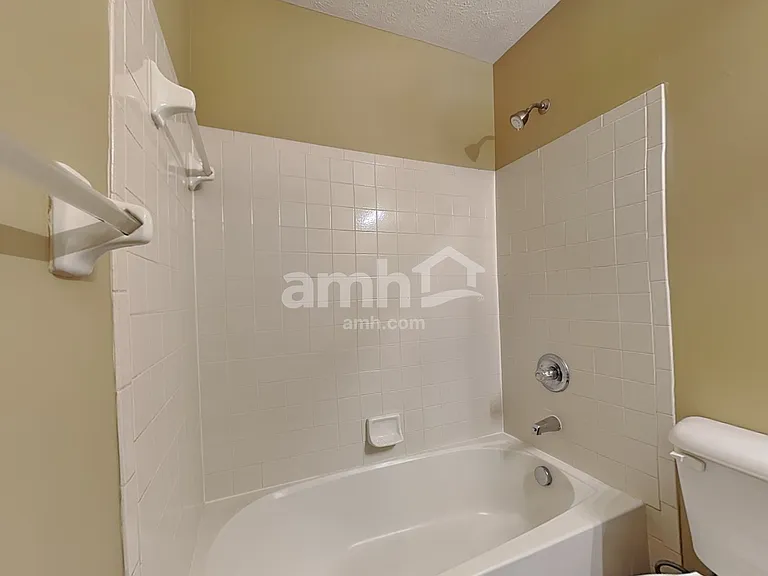 2025 Apple Knoll Ln — Photo 15