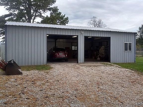 30 x 40 shop, power & water