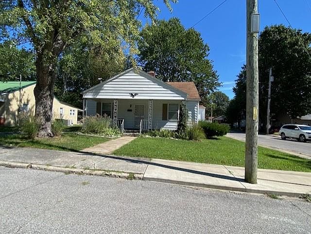 1st image of 364 McLeod Ave