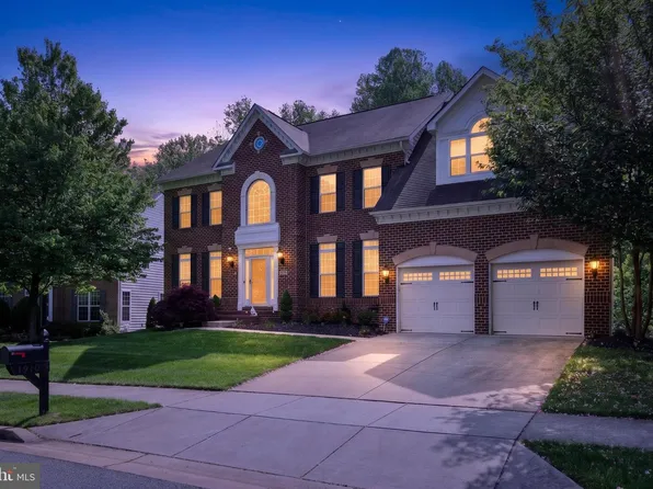 1910 Lake Forest Dr, Upper Marlboro, MD 20774