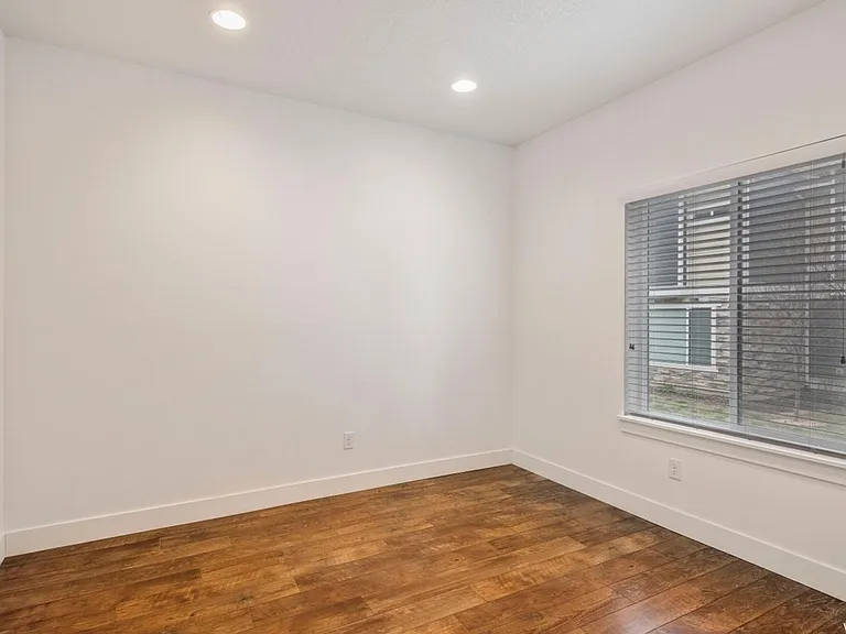 1752 W Pirgos Ln — Photo 22