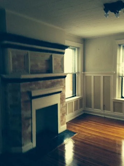 3 bed, 1300 sqft, $3,200 — Photo 3