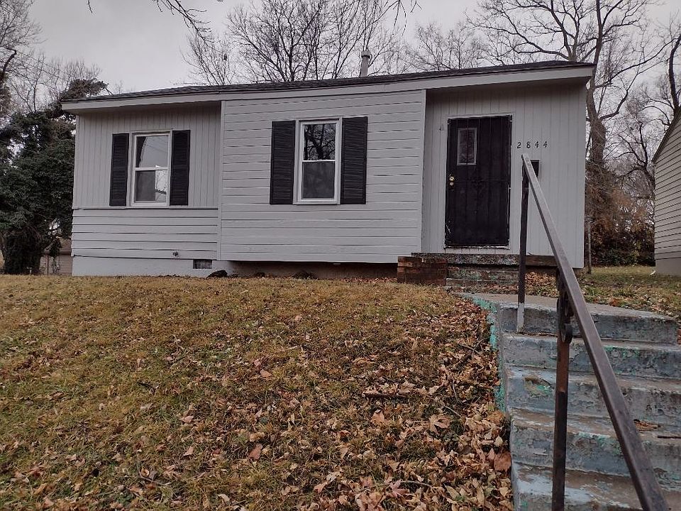 1st image of 2844 Van Brunt Blvd