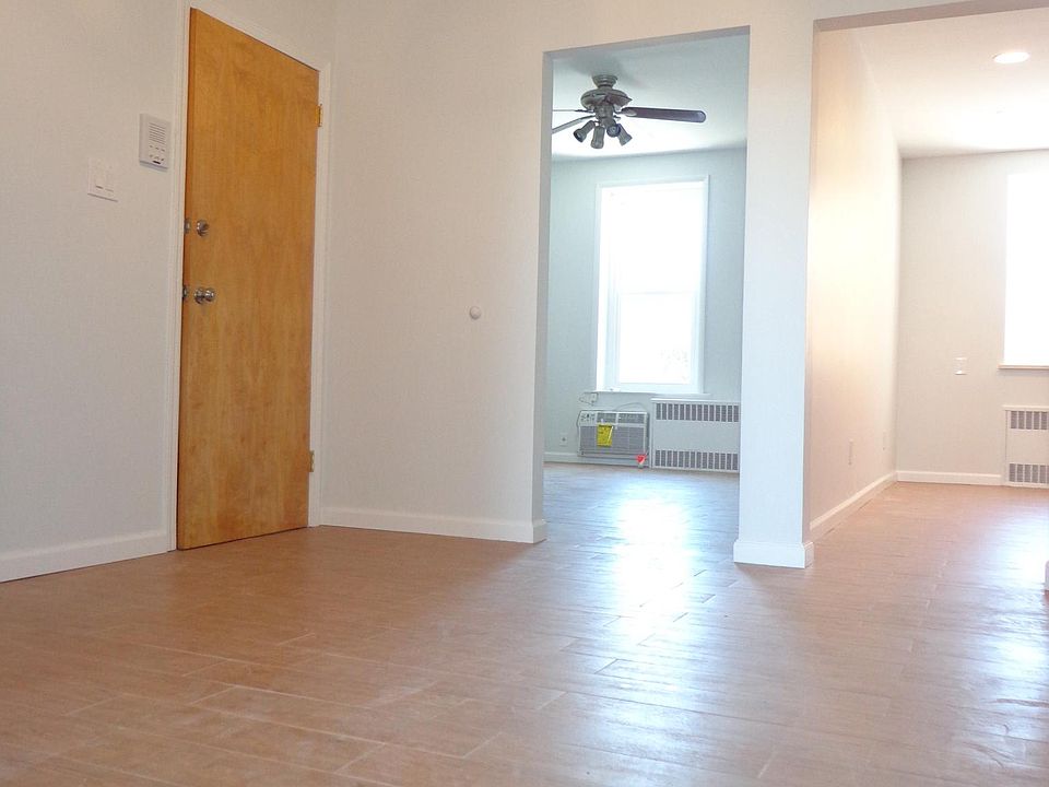 1st image of 3621 Avenue S #2