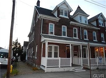 2nd image of 727 High St