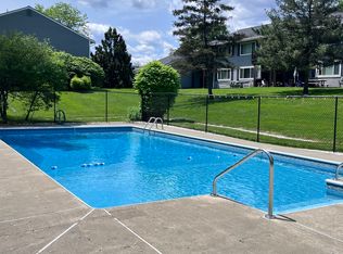 152 Quarry Hill Rd #41, South Burlington, VT 05403