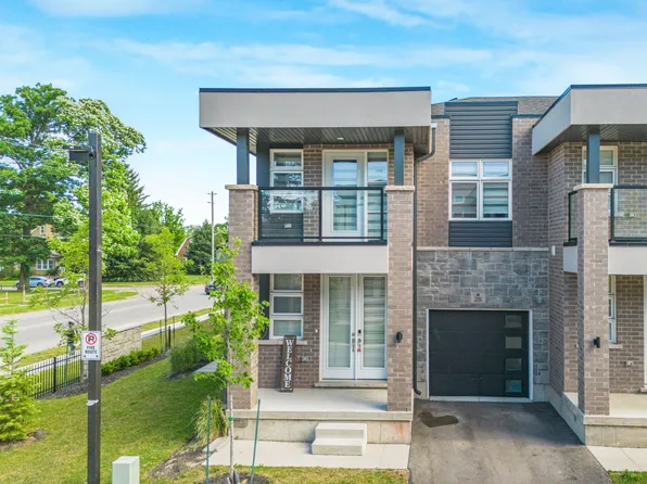 5672 Dorchester Rd #28, Niagara Falls, ON L2G 5S2