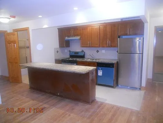 Rented by Metro Garden Realty NYC | media 11