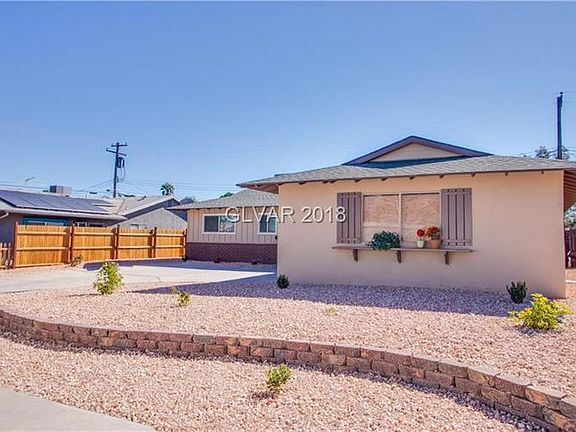 3rd image of 6425 Aberdeen Ln