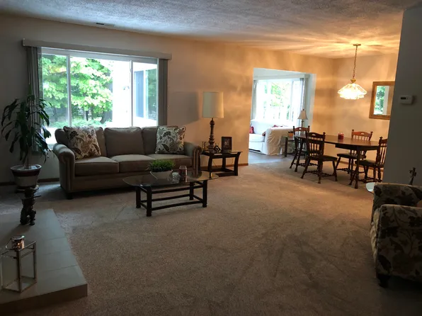 7080 Cross Creek Trl Unit 5, Mentor, OH 44060