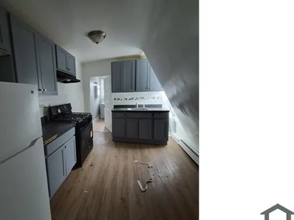 460 4th Ave #3, Newark, NJ 07107