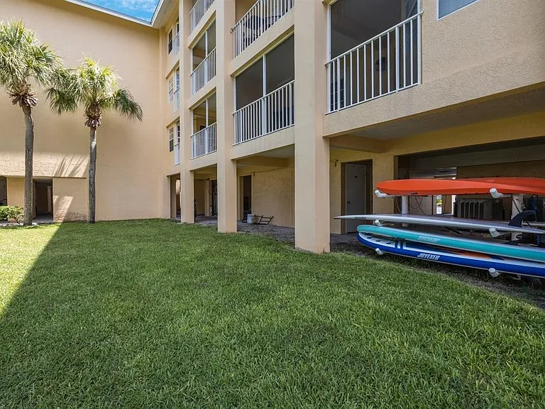 1125 Pinellas Bayway S #305 — Photo 39