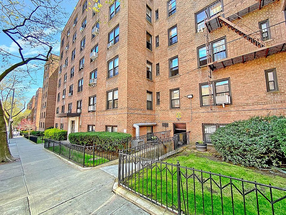 1st image of 102-12 65th Ave #52