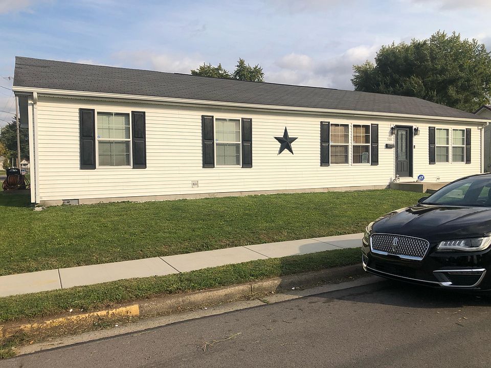 1st image of 300 Cleveland St