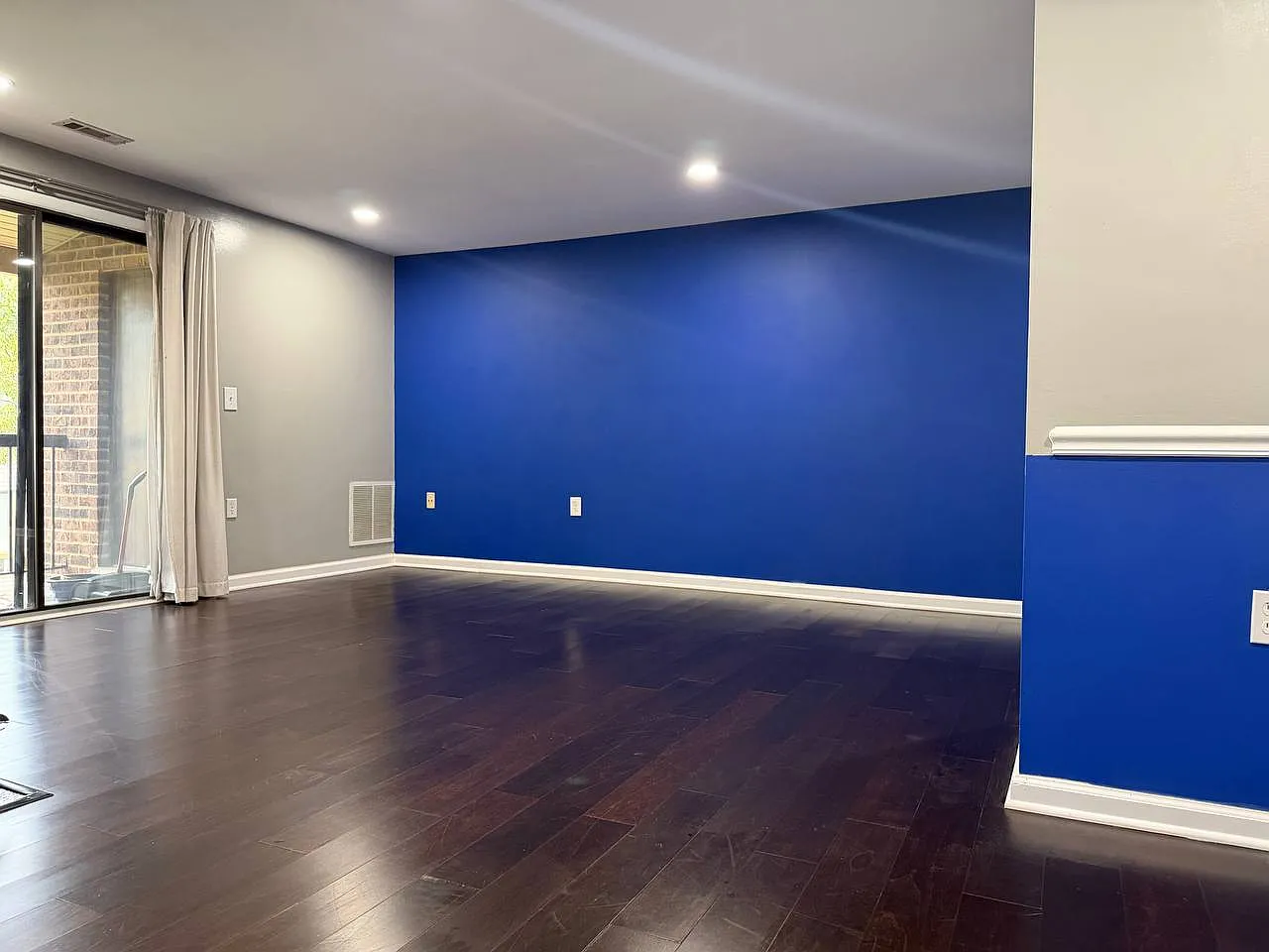 2 bed, 1107 sqft, $2,100 — Photo 4