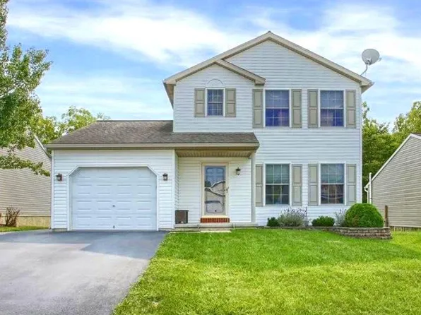 182 Twin Creeks Dr, Jonestown, PA 17038