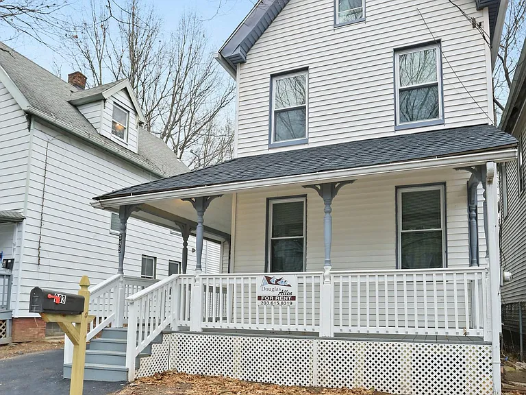 393 Huntington St — Photo 31