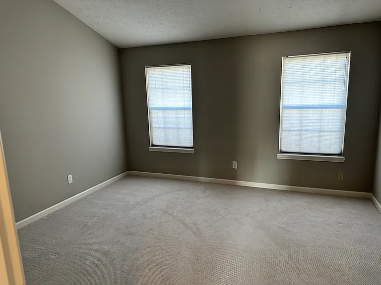 13370 Golden Gate Dr W — Photo 4