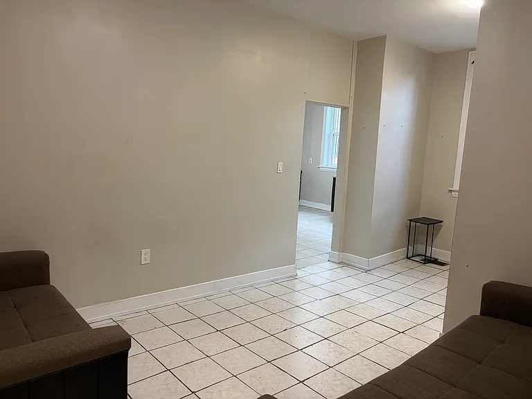 4138 S Archer Ave #214 — Photo 6