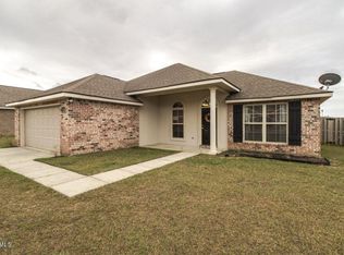 2200 Rhonda Ave, Ocean Springs, MS 39564