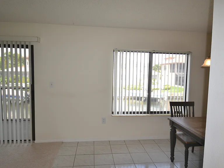329 Moorings Cove Dr — Photo 35