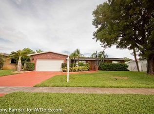 11901 NW 14th St, Pembroke Pines, FL 33026