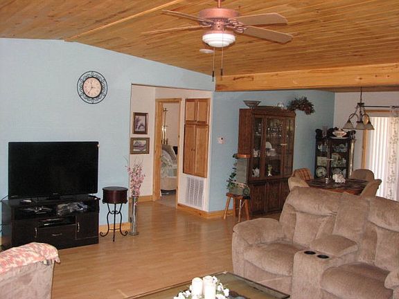 4th image of 210 Pinos Altos Ln
