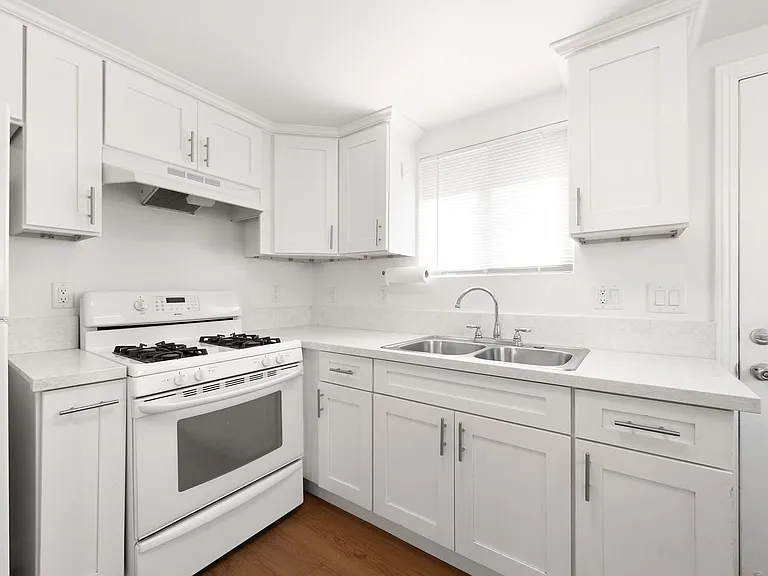 117 S Hayes Ave #C — Photo 6
