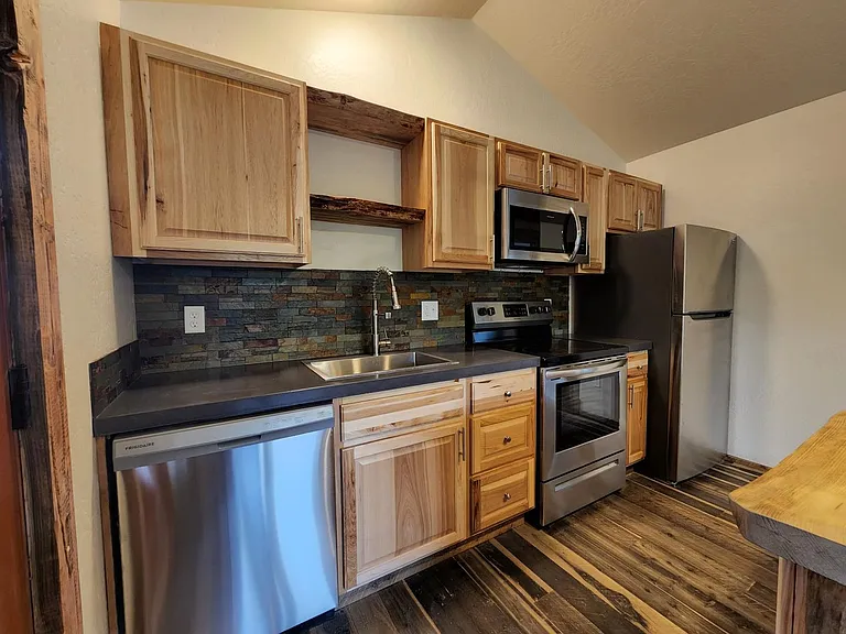 816 Palmer St — Photo 25