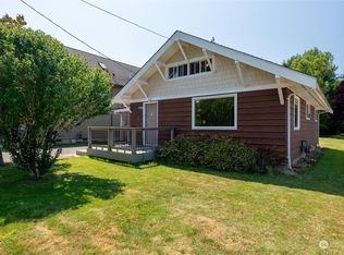 1704 22nd St, Bellingham, WA 98225