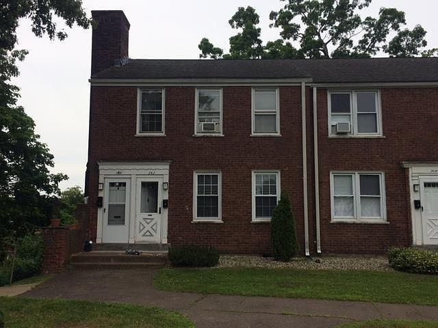 1st image of 34 Garden Dr
