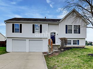 6811 Magdalena Ln, Canal Winchester, OH 43110