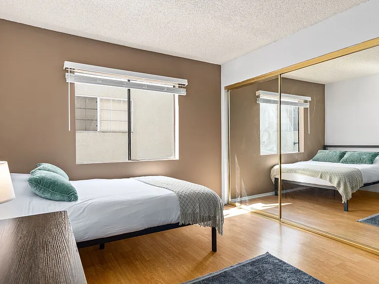1823 Pelham Ave #3 — Photo 20