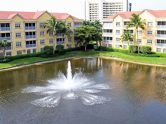 5th image of 7411 Bella Lago Dr #Penthouse 441