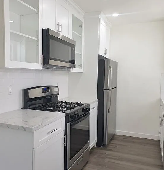 1725 Malcolm Ave — Photo 8