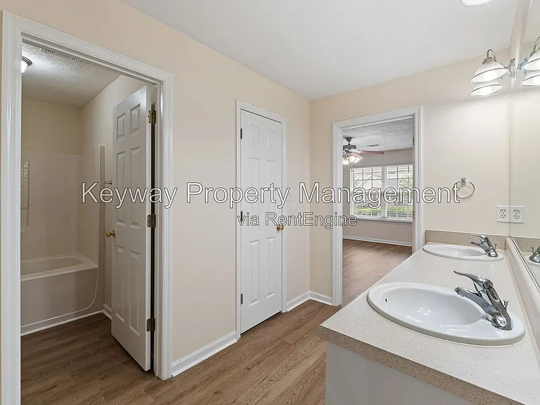 615 Goodale Ln — Photo 11