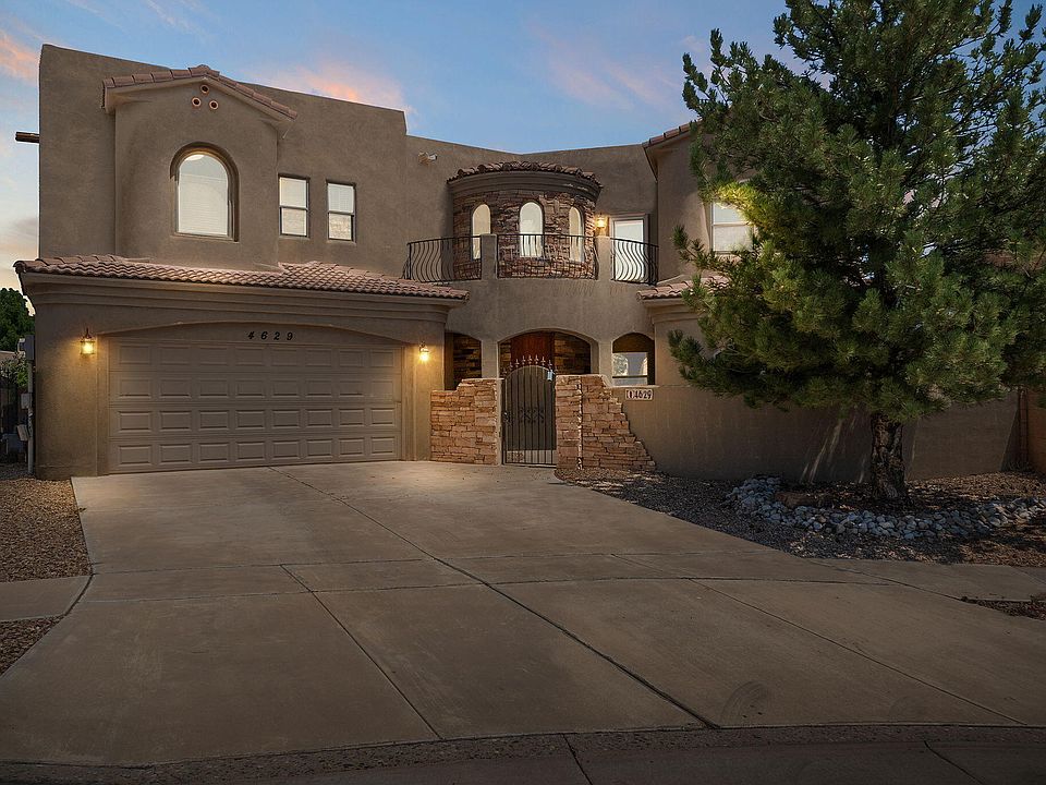 1st image of 4629 Albany Ct NW