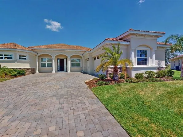 8851 Fallen Oak Dr, Davenport, FL 33896