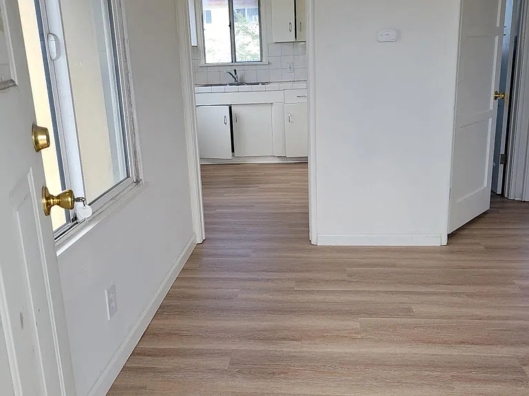 25707 President Ave #25707 — Photo 2