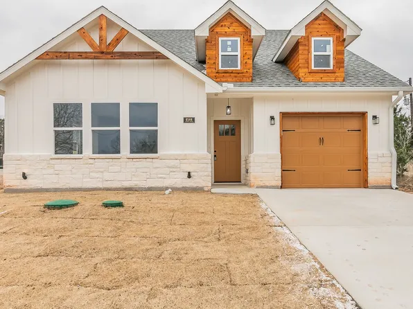 4544 Poplar Dr, Granbury, TX 76048