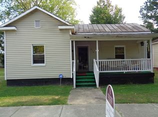 618 E Spruce St, Goldsboro, NC 27530