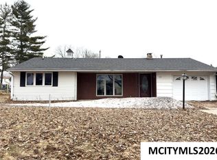 313 W Bosworth St, Manly, IA 50456